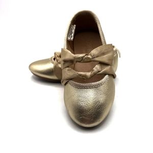 Oshkosh B'gosh Baby Girl Toddler Gold Divya Ballet Flats